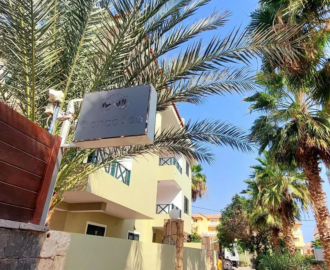 Branco Sea Holiday Apartments Santa María